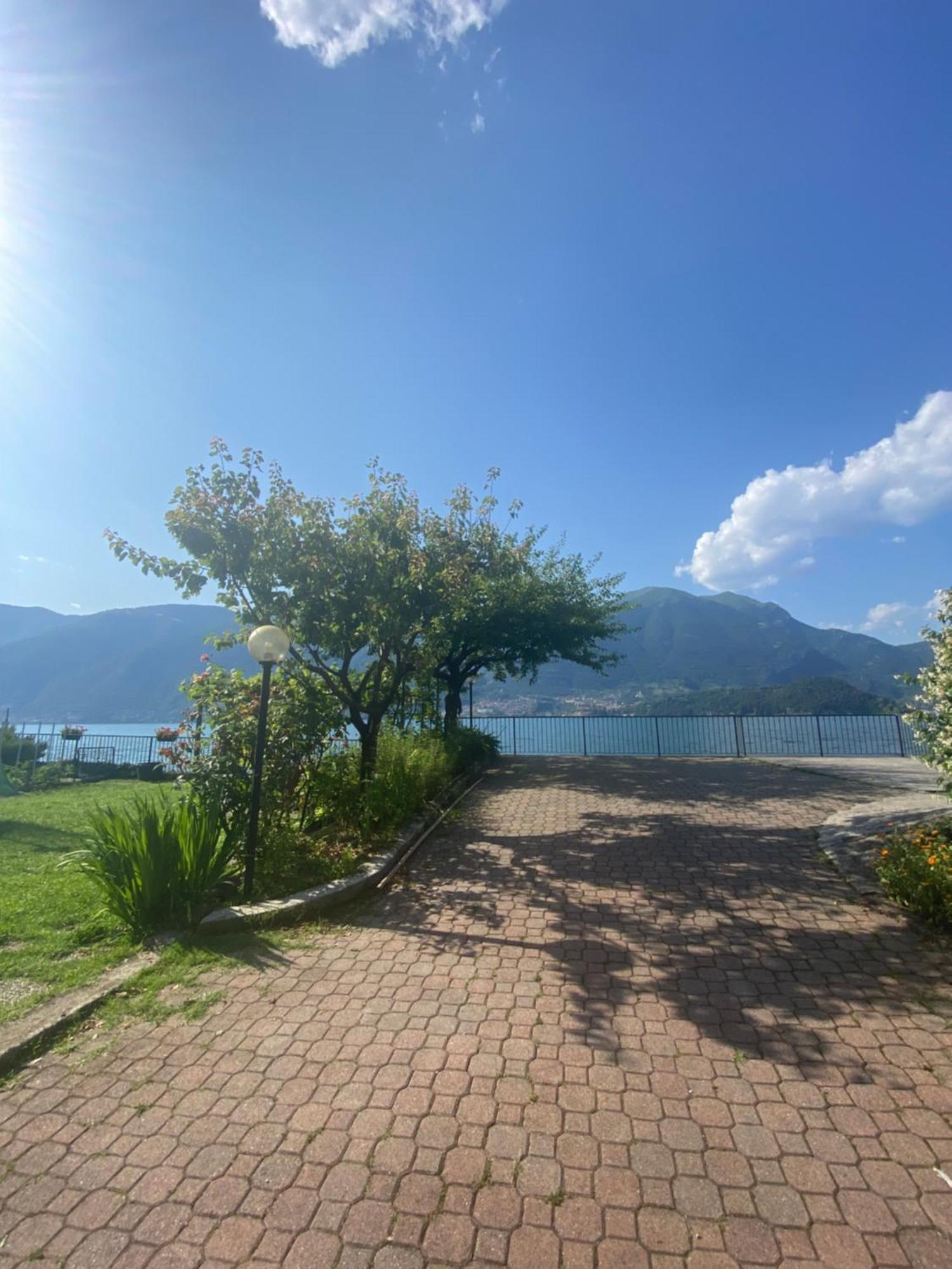 לצנו Peonia Apartment - Appartamento Vista Lago מראה חיצוני תמונה